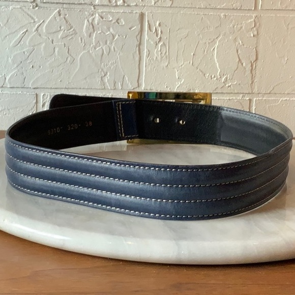 Vintage ESCADA belt - Picture 6 of 16